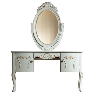 Talonpoikaisrokokoo Kampauslipasto peilillä