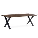 Hope ruokapöytä X jaloilla