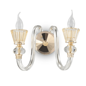 Strauss AP2 seinävalaisin