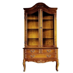 Talonpoikaisrokokoo Hopeakaappi